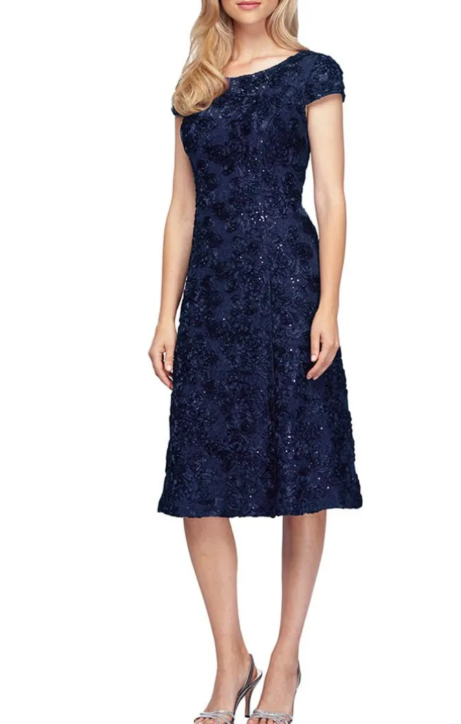 Cocktail Dress In Tte Lace With Cap Sleeves